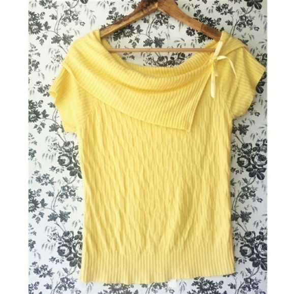 Yellow Off the Shoulder Short Sleeve Blouse Top - Picture 1 of 5
